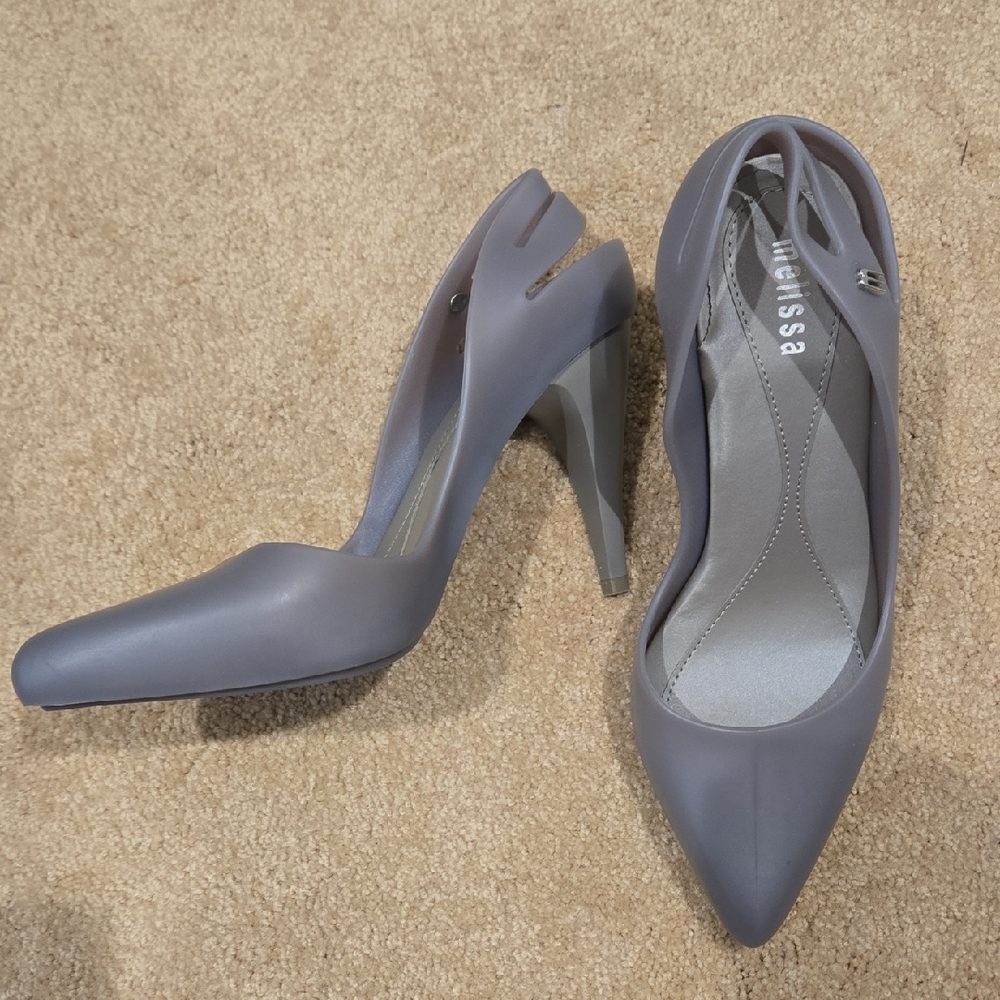 Melissa Elegant Gray Women's Heels Size 7 Very Good Condition